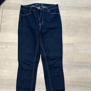 Old Navy Women's Size 10 LONG High Rise WOW Super Skinny Jeans